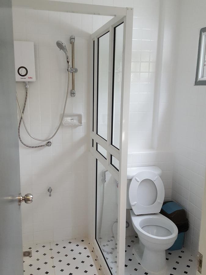 Jindabyne Cafe & Hostel Chiang Mai Buitenkant foto